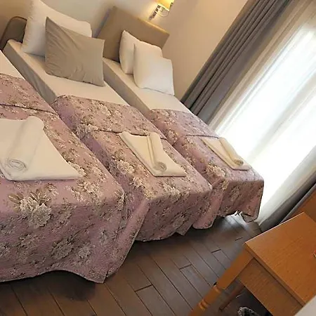 Hotel Atacesme 4*